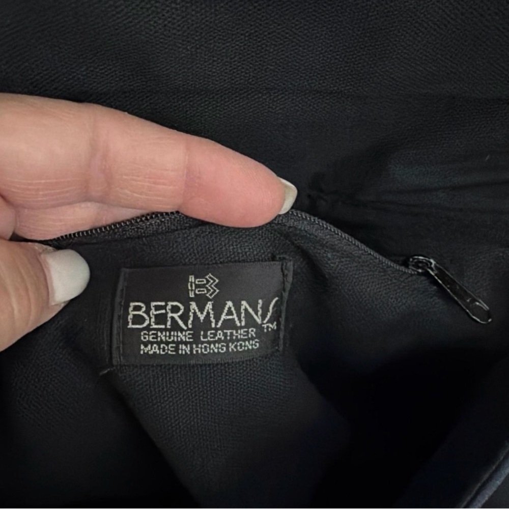 Vintage Berman’S Genuine Leather Slouchy Crossbody Clutch Made in Hong Kong - Picture 6 of 6